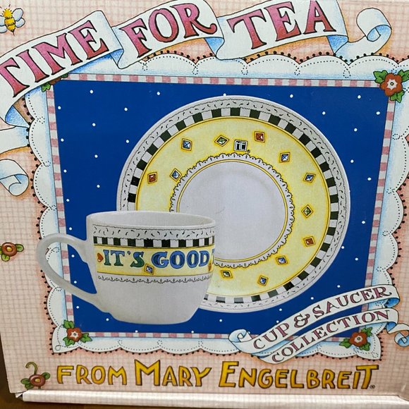 It's Good To Be Queen! - Picture 1 of 4